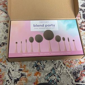 Vanity Planet Makeup Brush Set